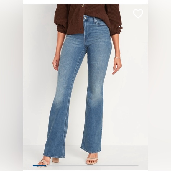 Old Navy High Waisted Wow Flare Jeans - Picture 1 of 2